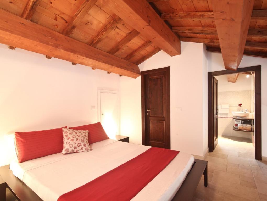Agriturismo Il Vecchio Mandorlo ペルージャ エクステリア 写真